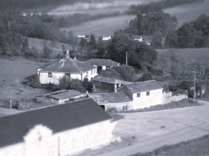 Antigua casa en Talaren (Navia)